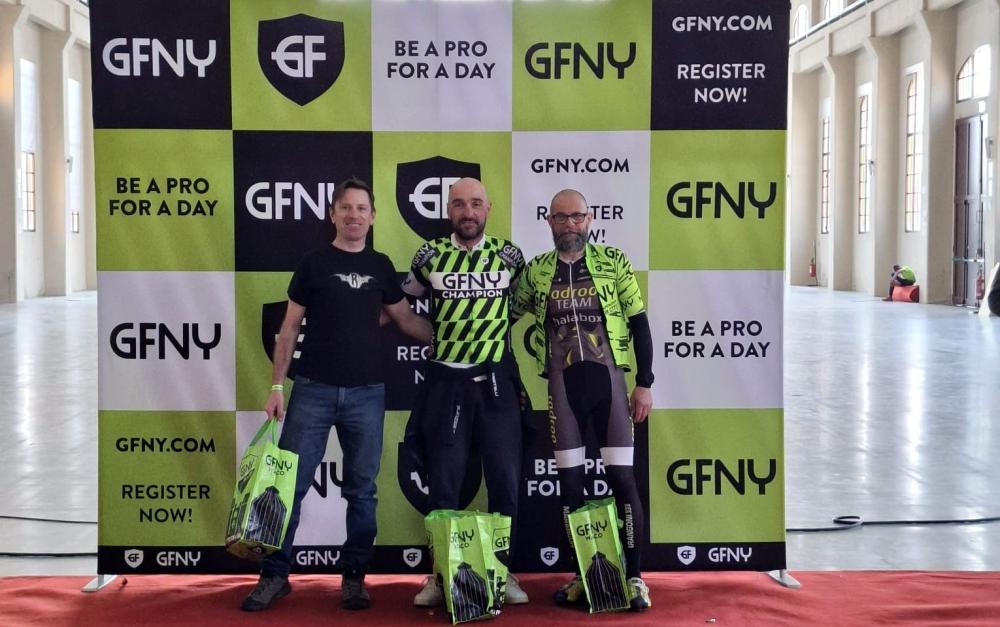 Alexander Ubland glänzt bei GFNY Pistoia in der Toskana – 3. Platz in der Altersklasse