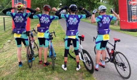 KURZE RADHOSE PRO TOUR MIT TR&Auml;GER 4CM BUND 404-4